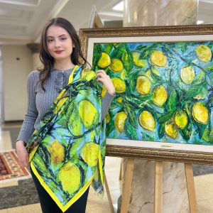 “Limon Bağı” İpək Kəlağayı – Rənglərin Təravəti Üzərinizdə
