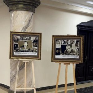 Tarixi Kollaj Xalçalar – İrsi Yaşadan Rəsmi Kompozisiyalar