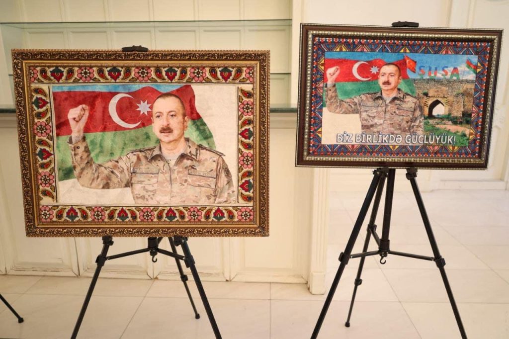 "Ulu Öndər Sərgisi" sərgisi