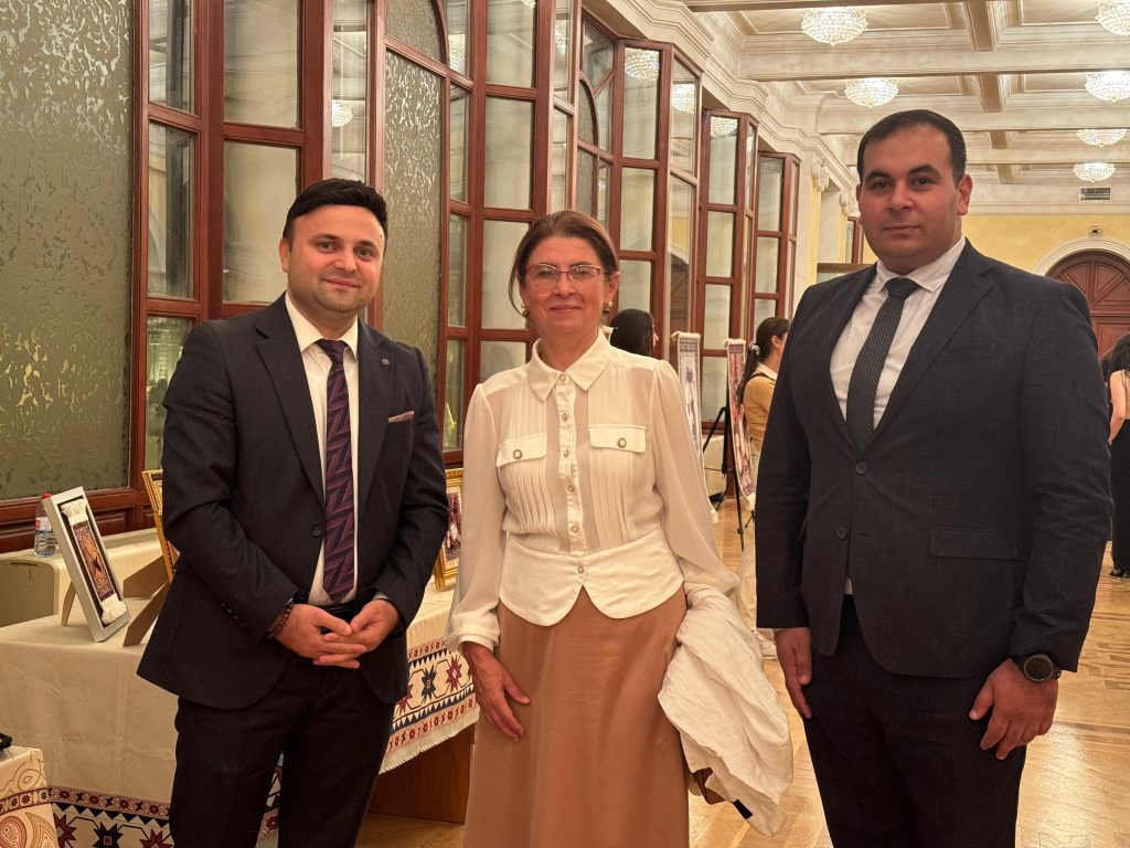 "Mədəniyyət Nazirliyi" sərgisi