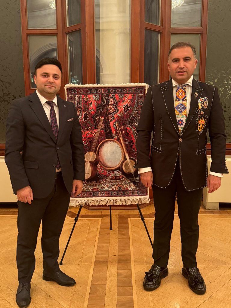"Mədəniyyət Nazirliyi" sərgisi