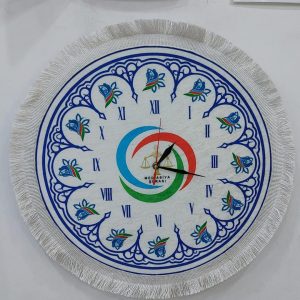 Xalçalı Saat – Mediasiya Şurası Dizaynlı (Dairəvi)